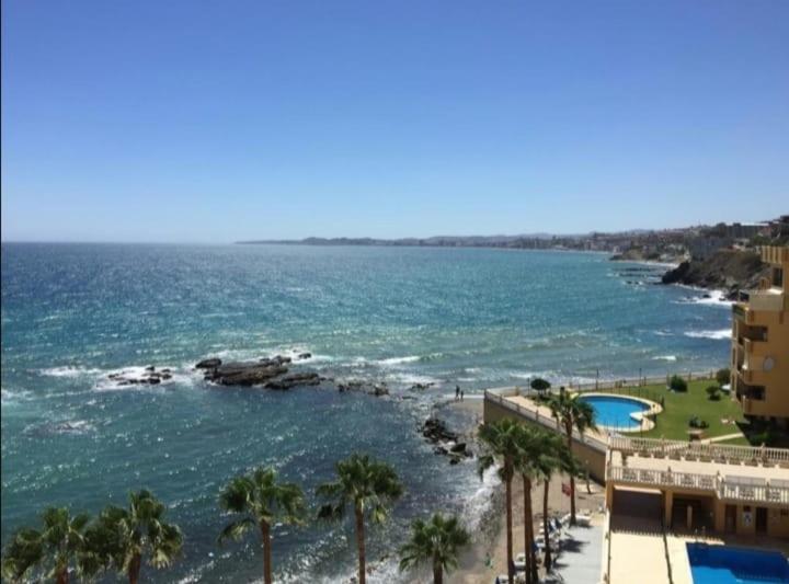 Espectacular Apartamento En Primera Linea De Playa Benalmádena Zewnętrze zdjęcie